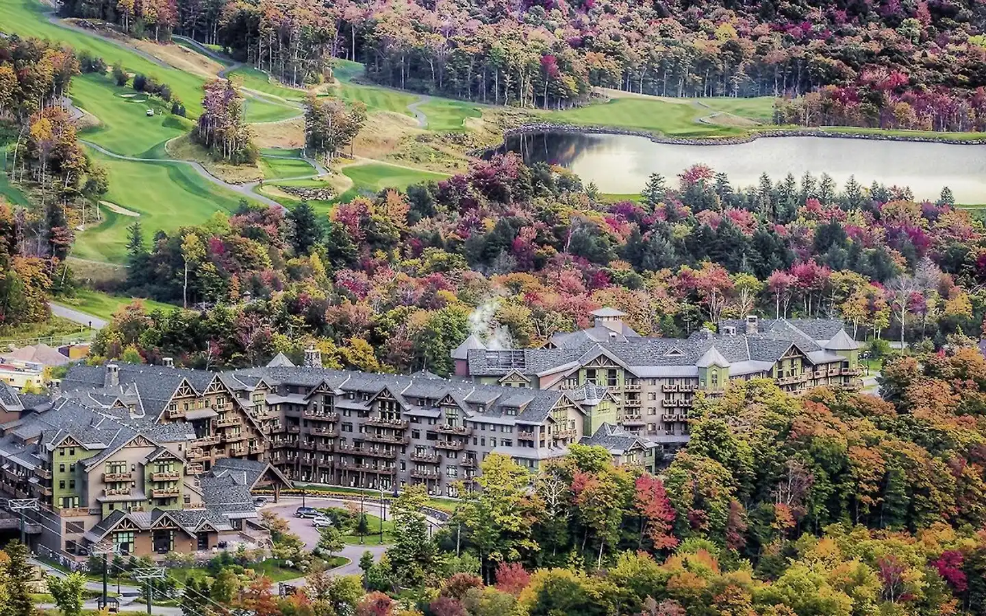 The Lodge at Spruce Peak Garten