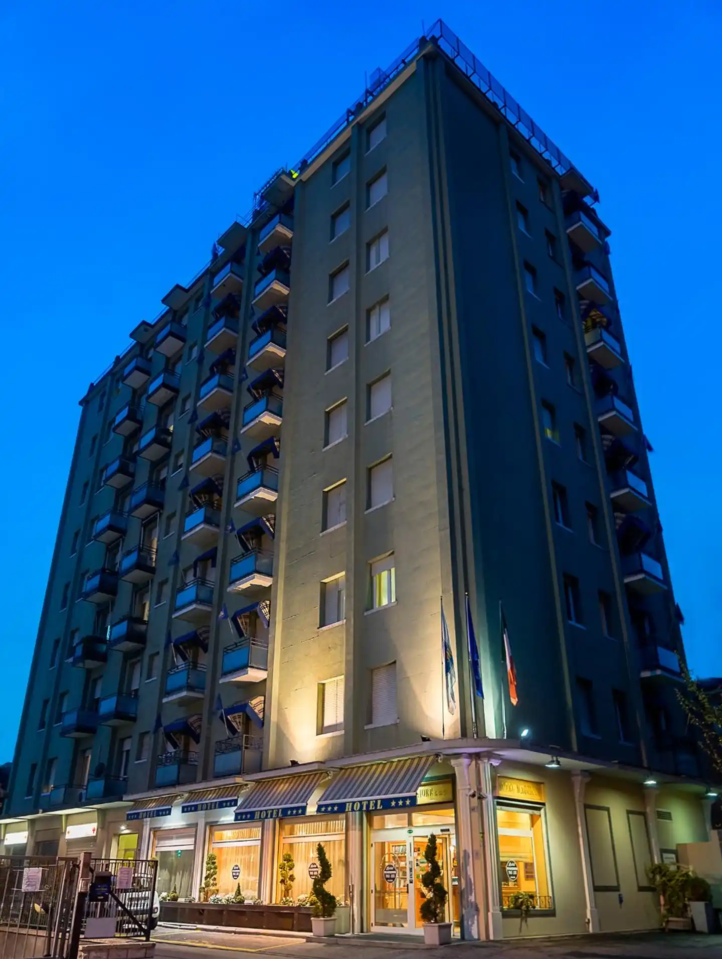 Hotel Maggiore Aussenansicht