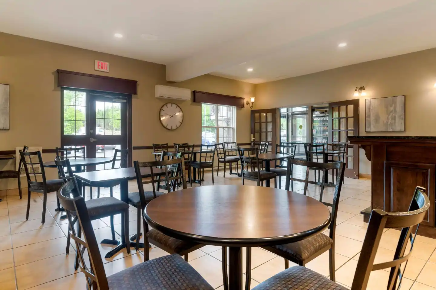 Best Western Plus Fredericton Hotel & Suites Sport und Entertainment