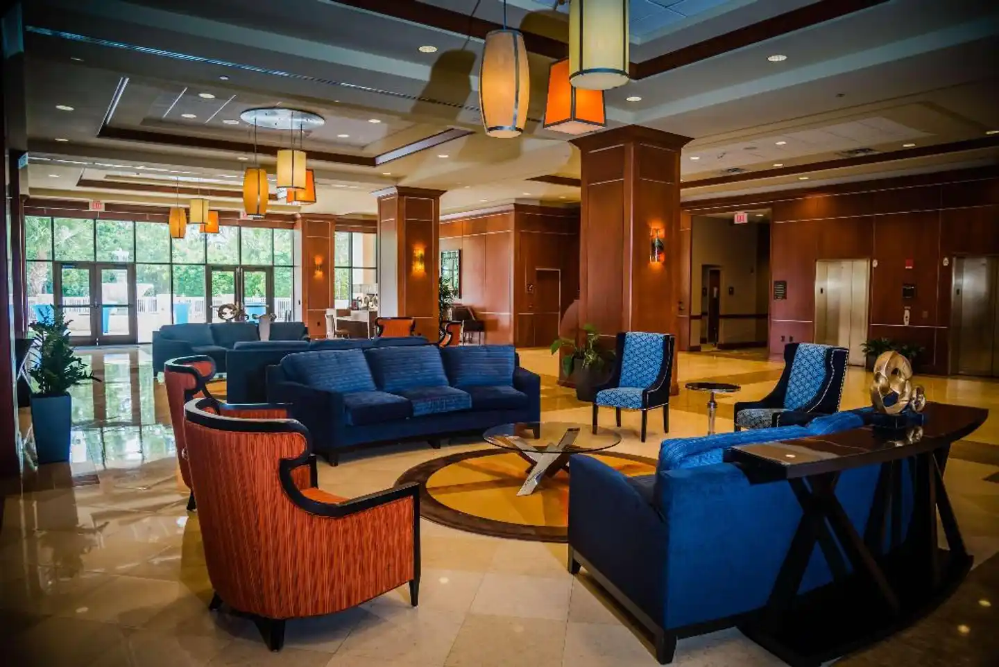 Hilton St. Petersburg Carillon Park Lobby