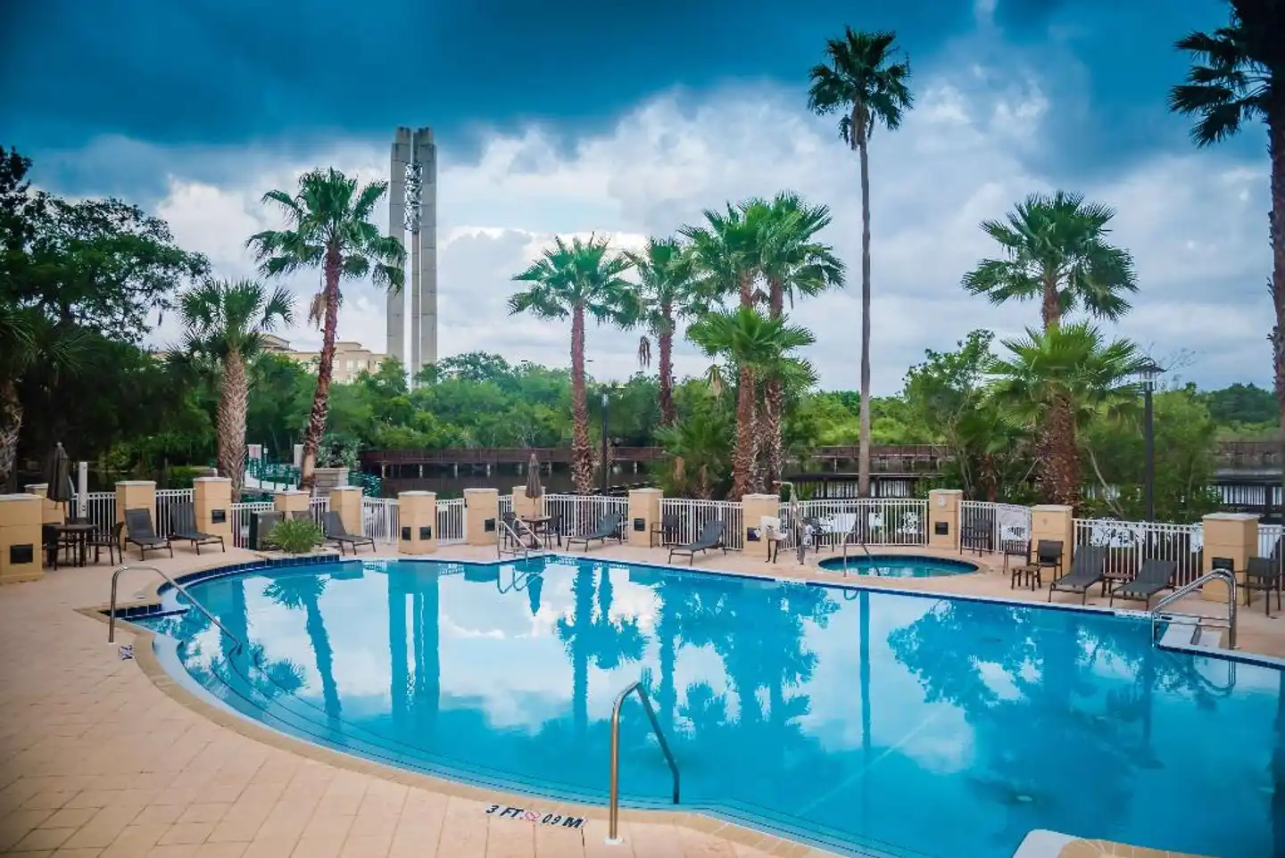 Hilton St. Petersburg Carillon Park Pool
