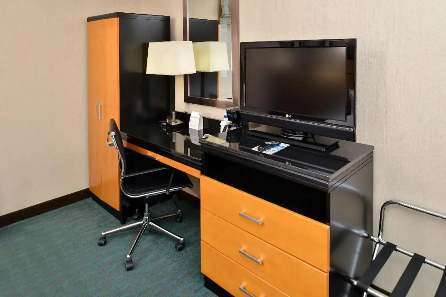 Holiday Inn Express Kennedy Airport Wohnbeispiel