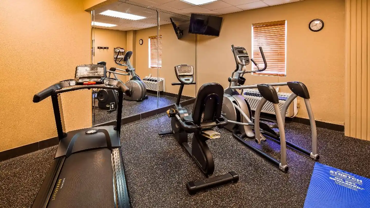 Best Western Plus Gen X Inn Sport und Entertainment