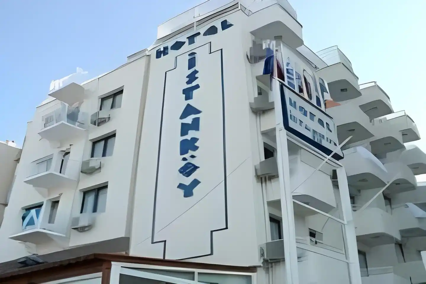 Istankoy Hotel Aussenansicht