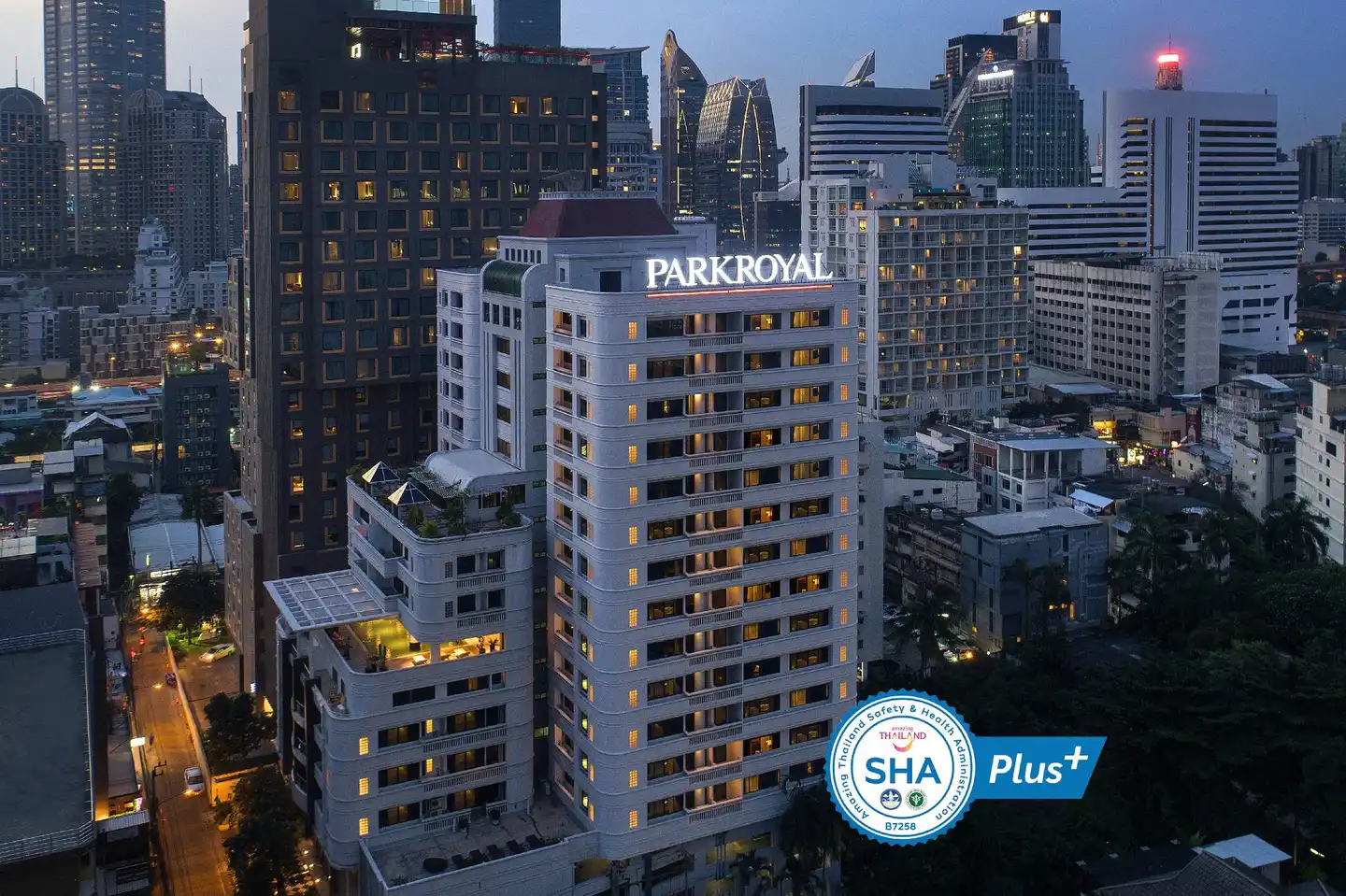 PARKROYAL Suites Bangkok Aussenansicht