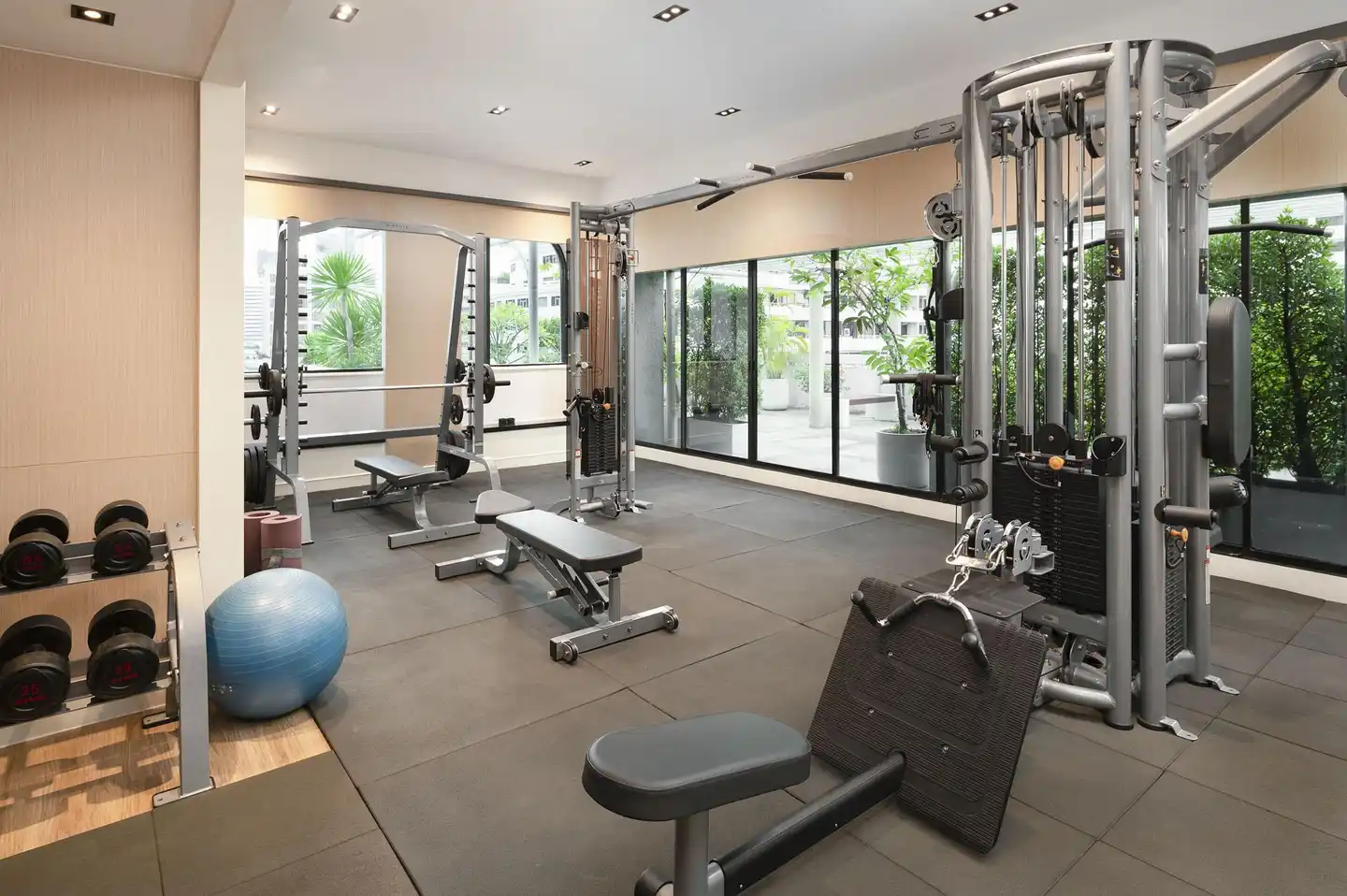 PARKROYAL Suites Bangkok Sport und Entertainment