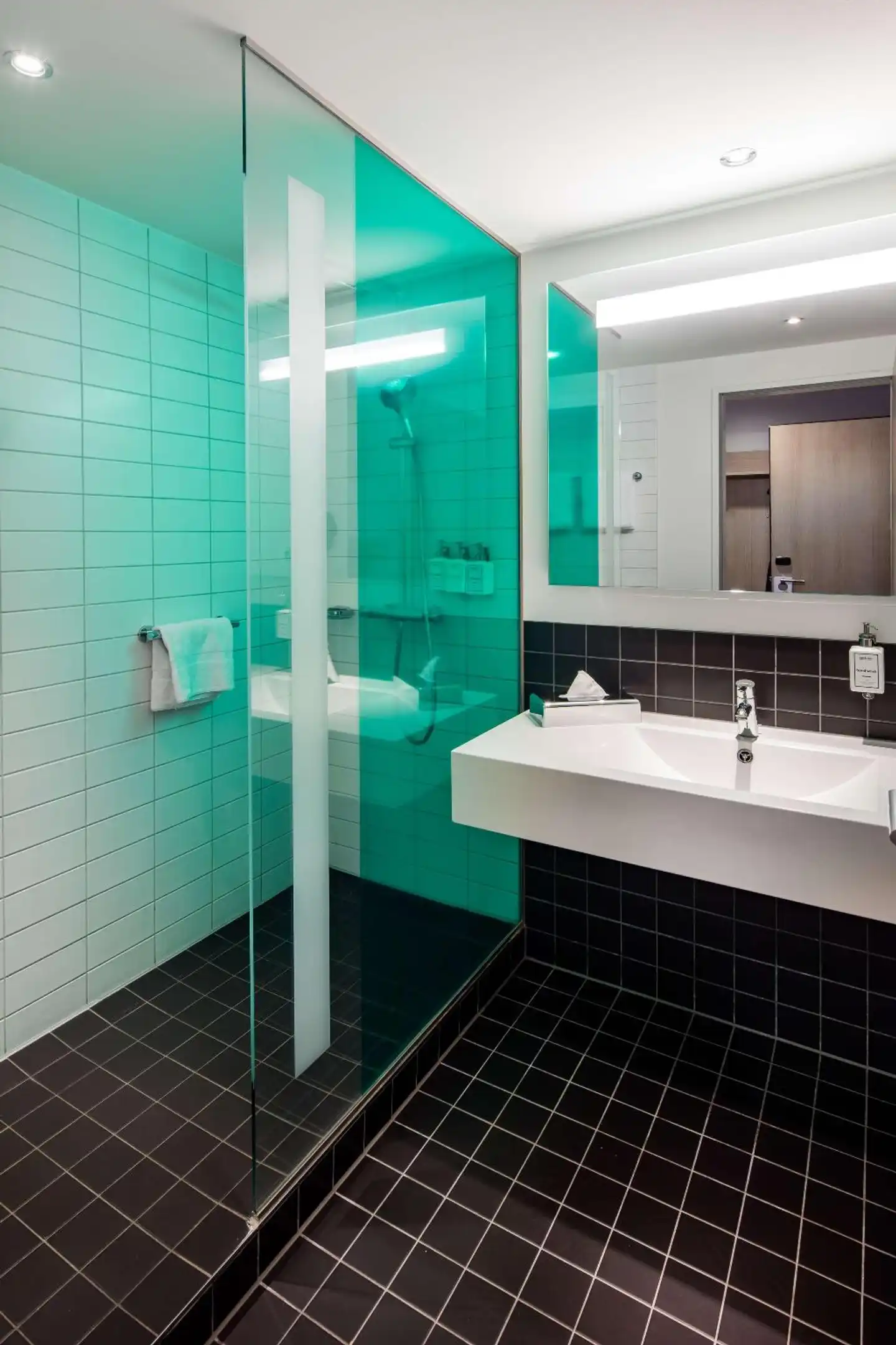 Park Inn by Radisson Stuttgart Badezimmer