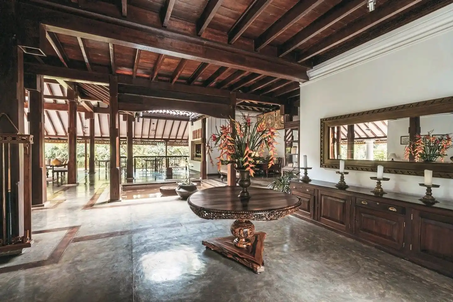 Uga Ulagalla Lobby