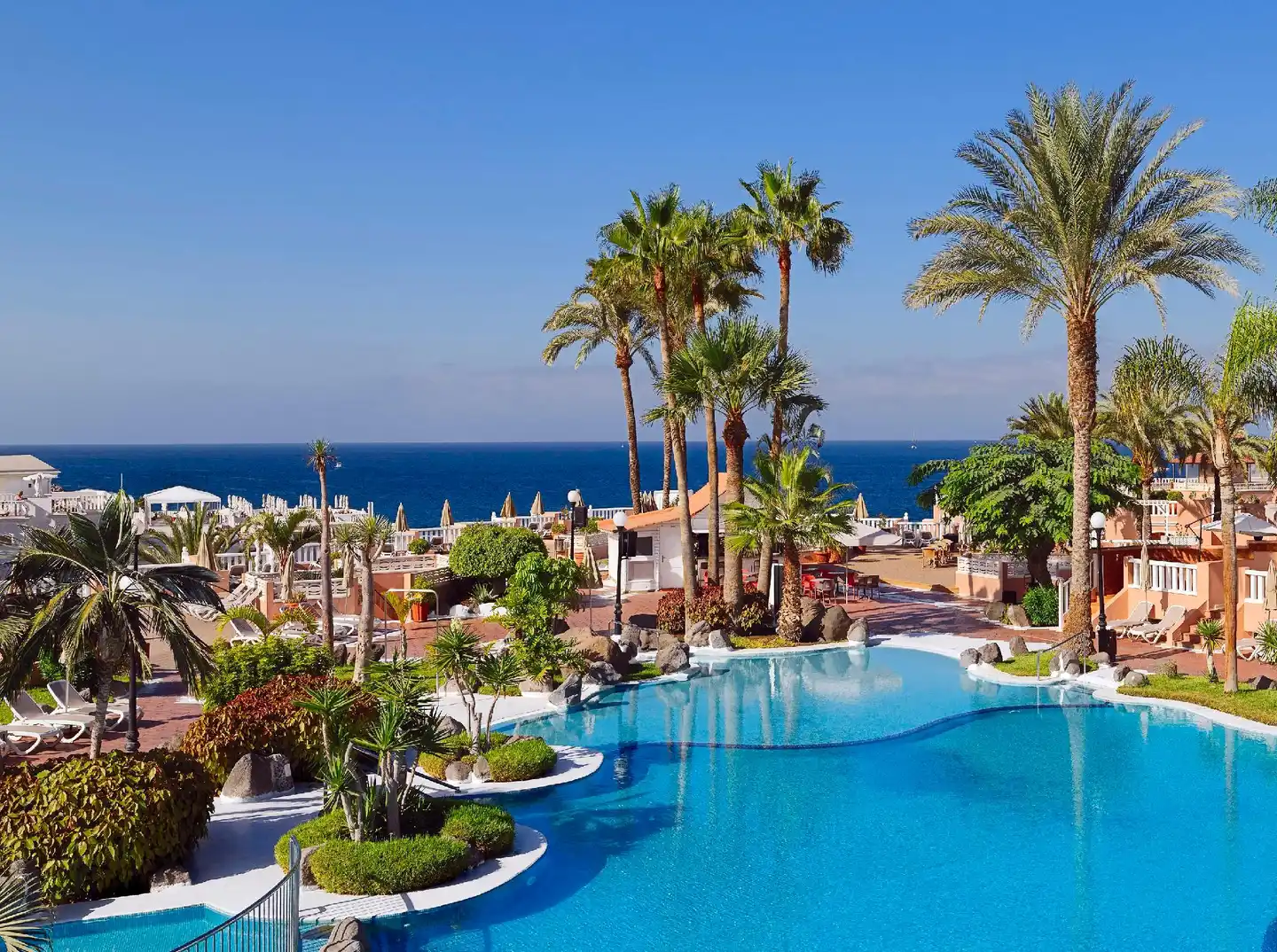 Sol Sun Beach Apartamentos Pool