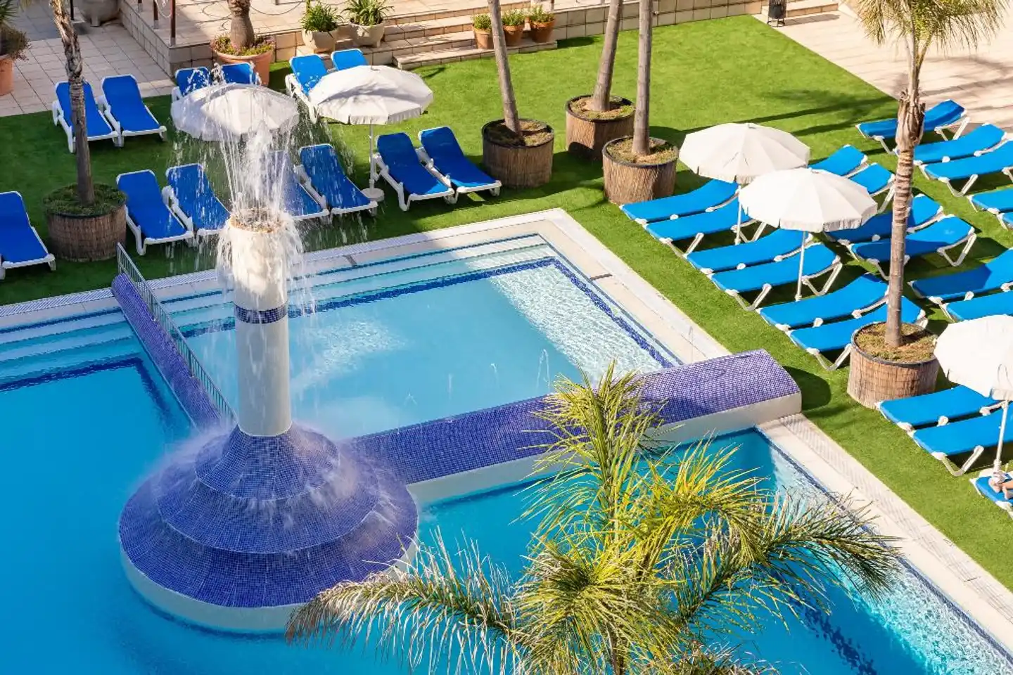 htop Platja Park Pool
