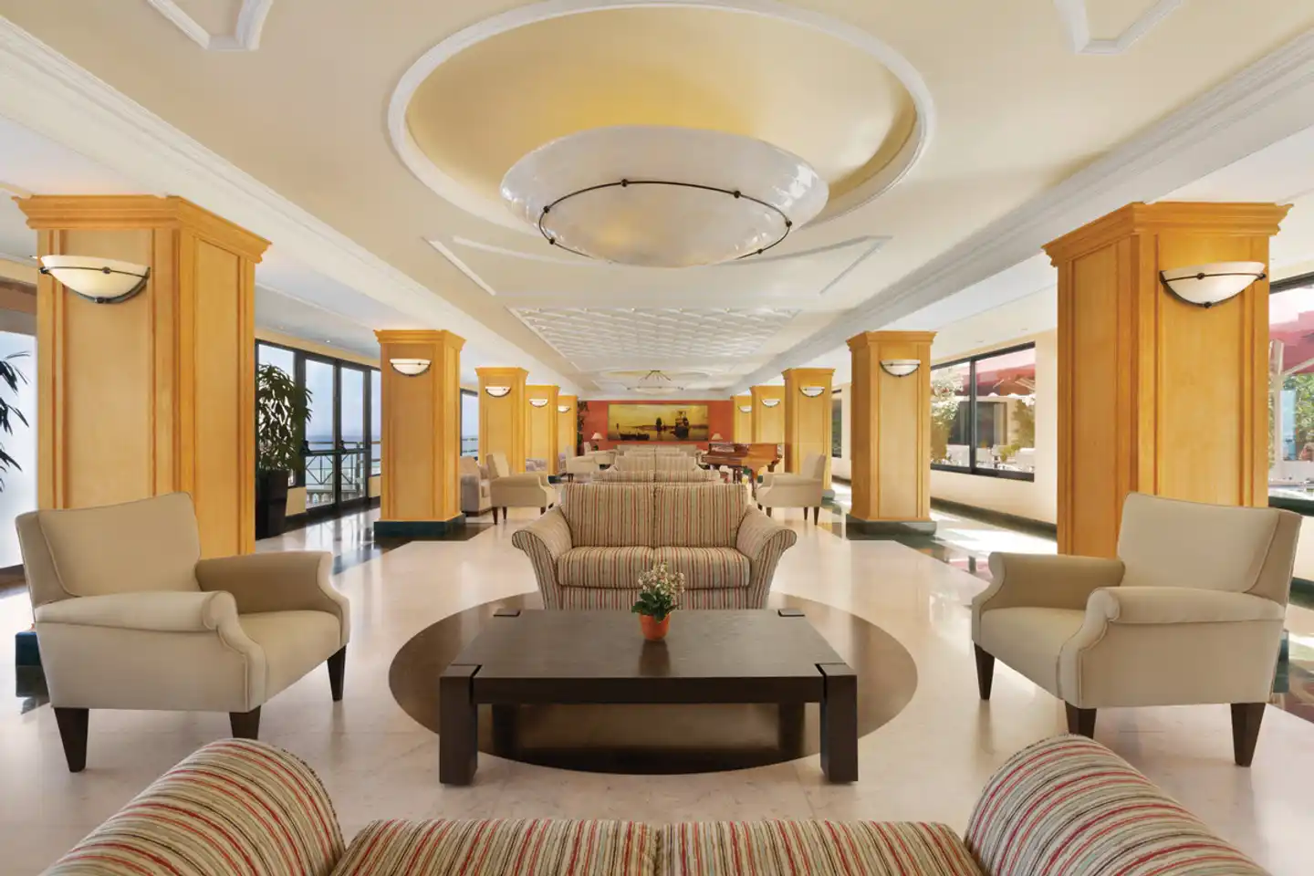 Ramada Athens Attica Riviera Lobby