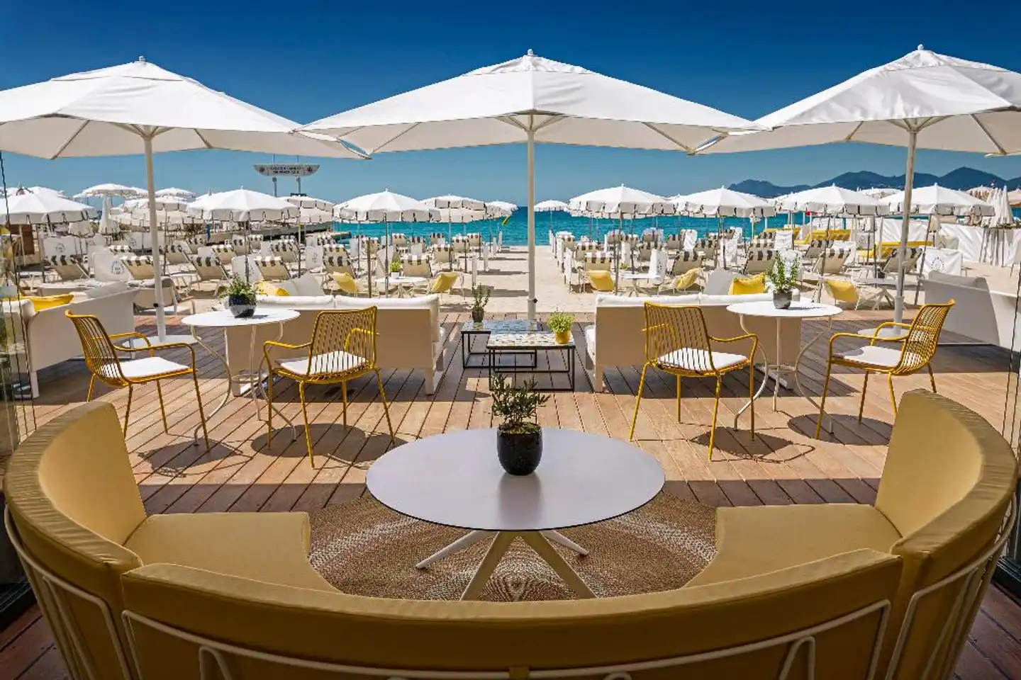 Carlton Cannes, a Regent Hotel Terrasse