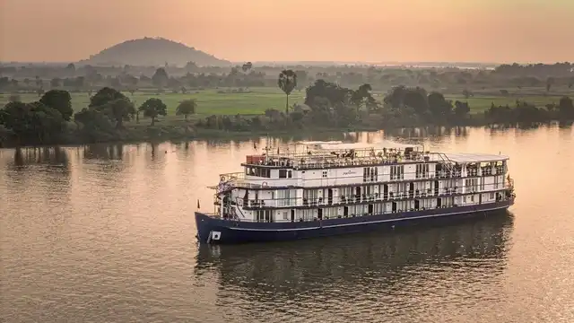 Heritage Line (Jayavarman, Siem Reap - Ho Chi Minh Stadt) Landschaft