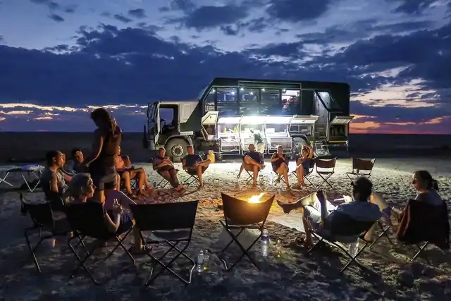 Drifters - Botswana Explorer 17 Nächte ab/bis Johannesburg Terrasse