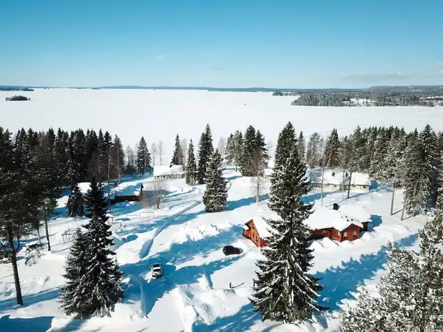 Winterabenteuer in Vuokatti - Vuokattinmaa Holiday Apartments Pool
