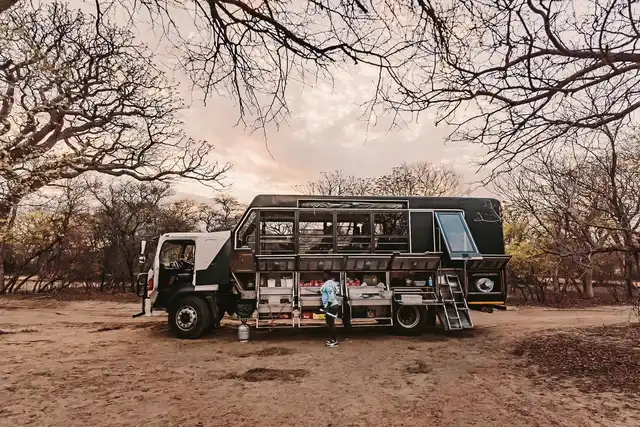 Drifters - Botswana Explorer Johannesburg - Victoria Falls Sport und Entertainment