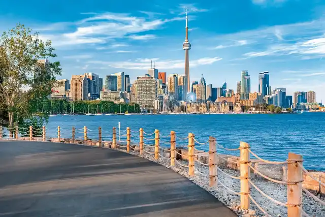Ontario & Québec Sport und Entertainment