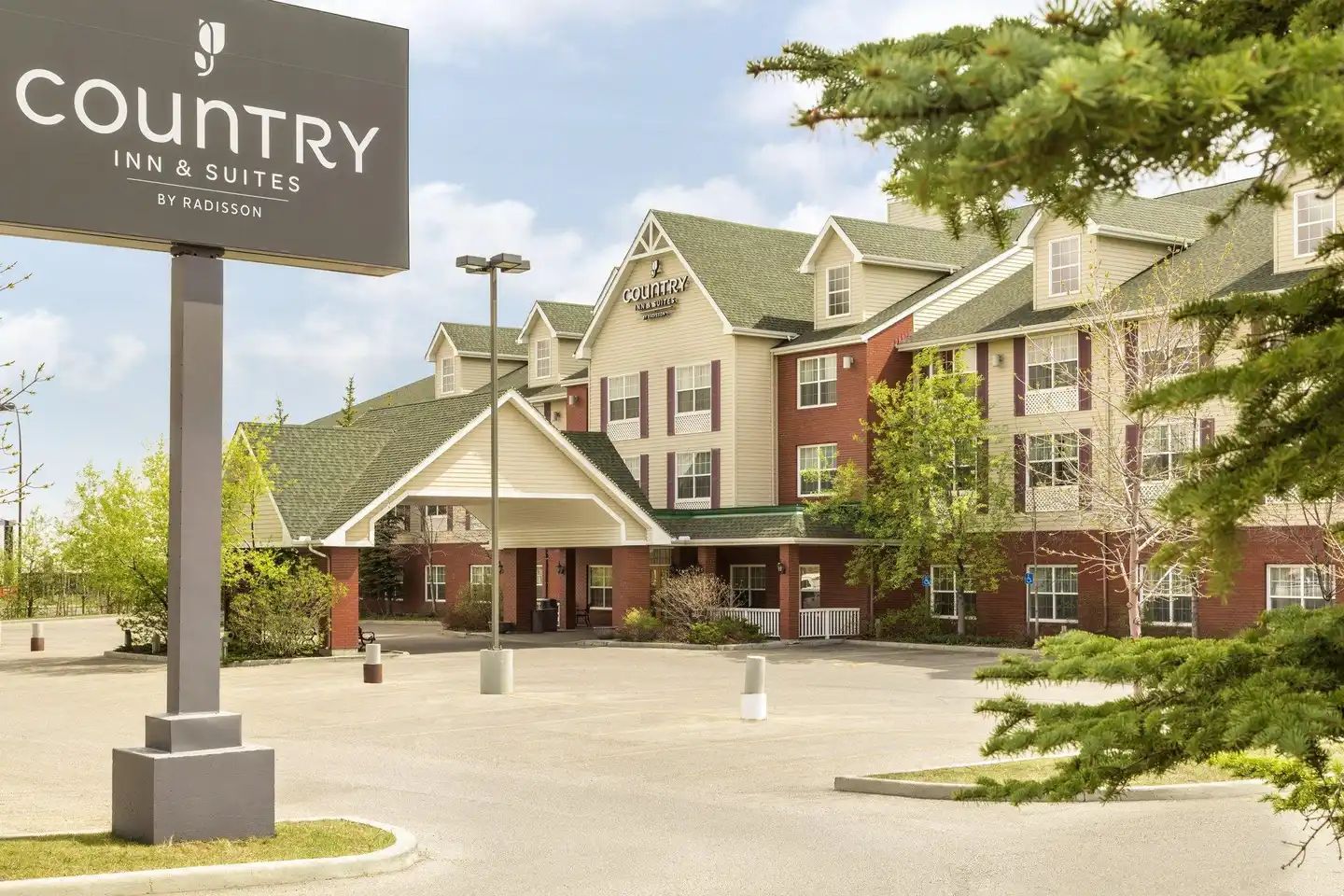 Country Inn & Suites by Radisson, Calgary-Airport, AB Aussenansicht