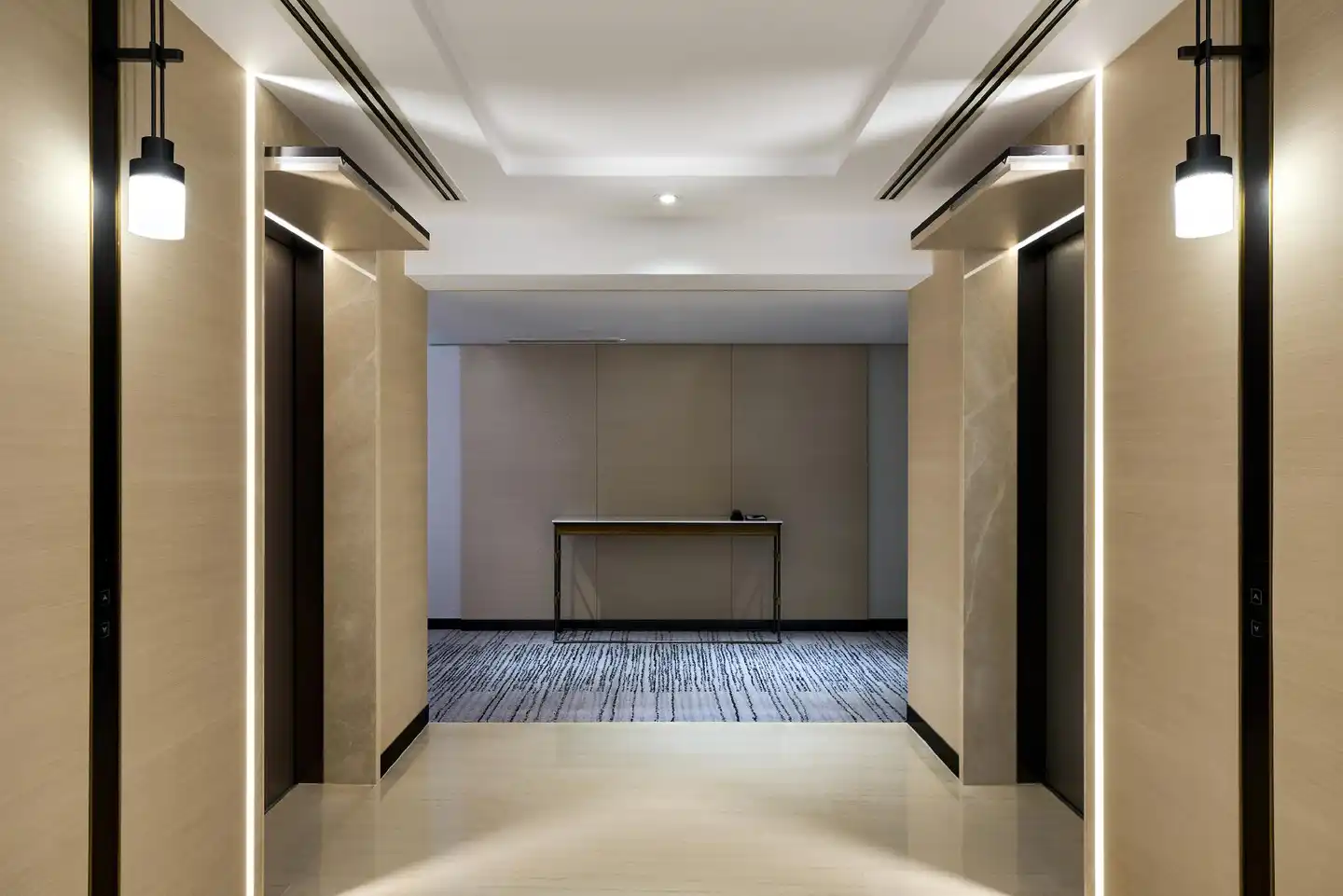 Sheraton Hong Kong Hotel & Towers Lobby