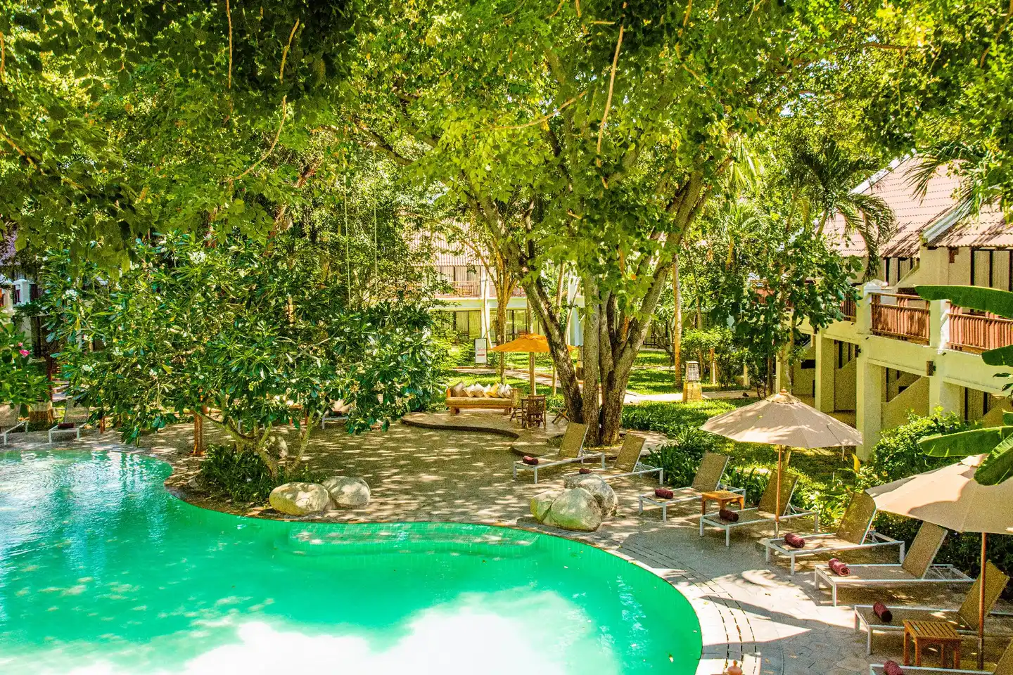 Woodlands Resort Pool