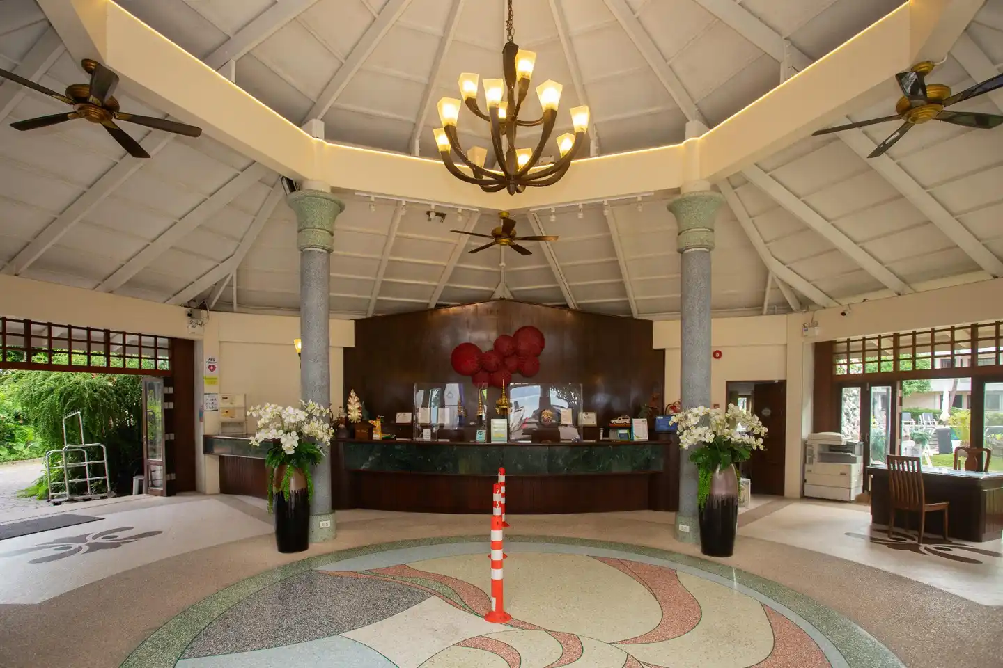 Golden Beach Resort Lobby