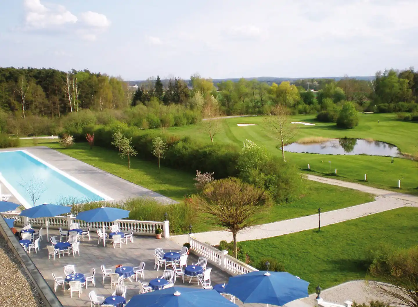 Dorint Marc Aurel Resort Bad Gögging Pool