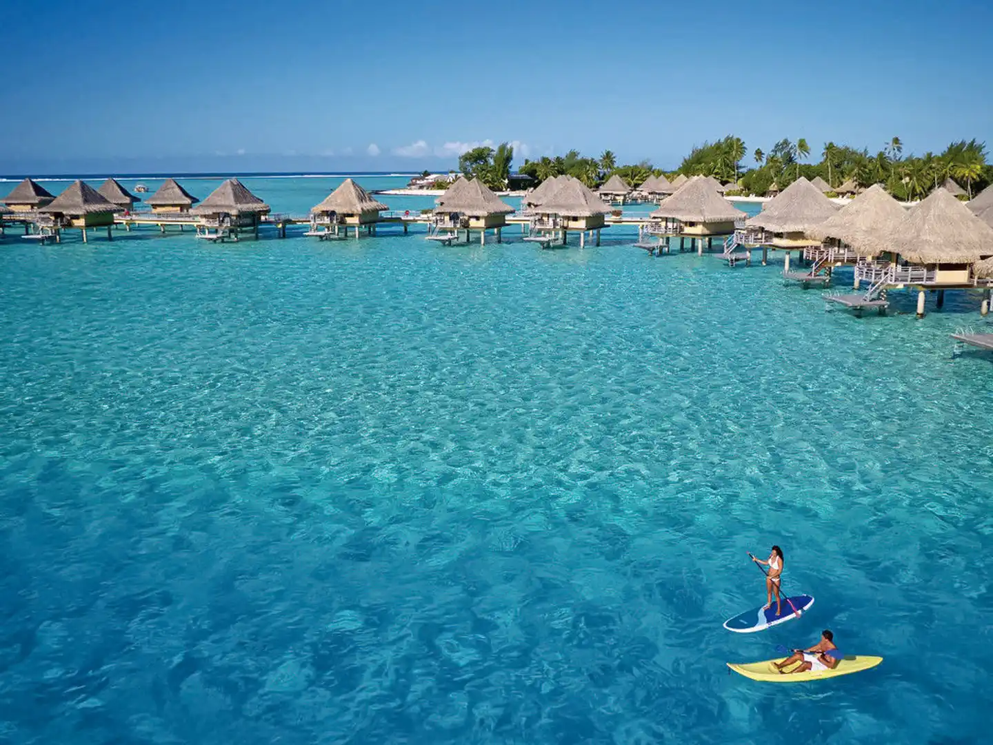 InterContinental Bora Bora Le Moana Resort Strand