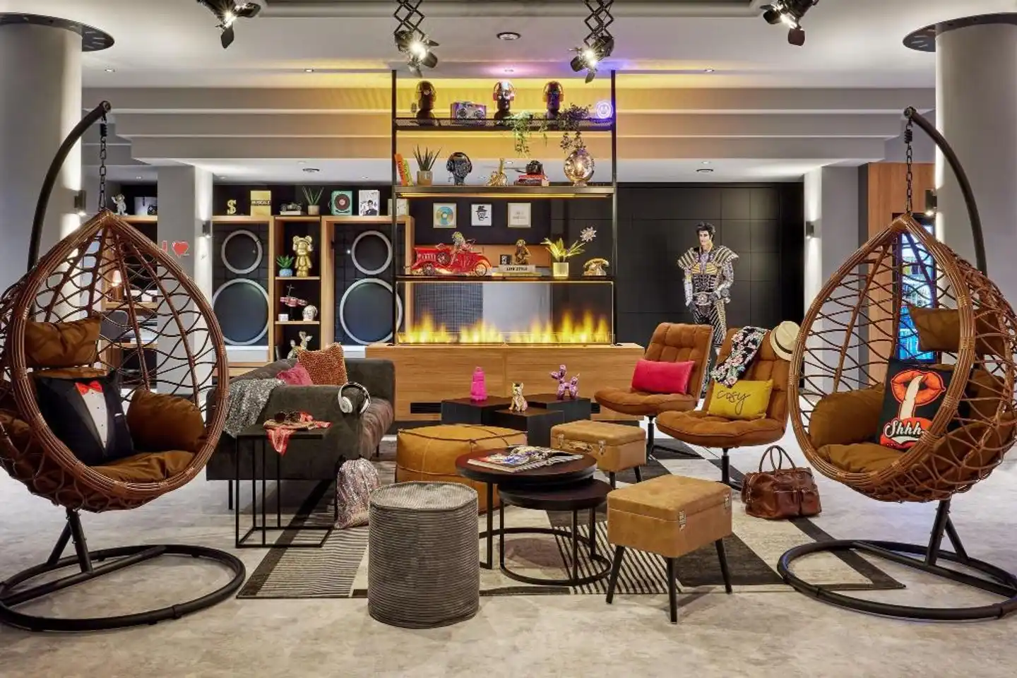 Moxy Bochum Lobby