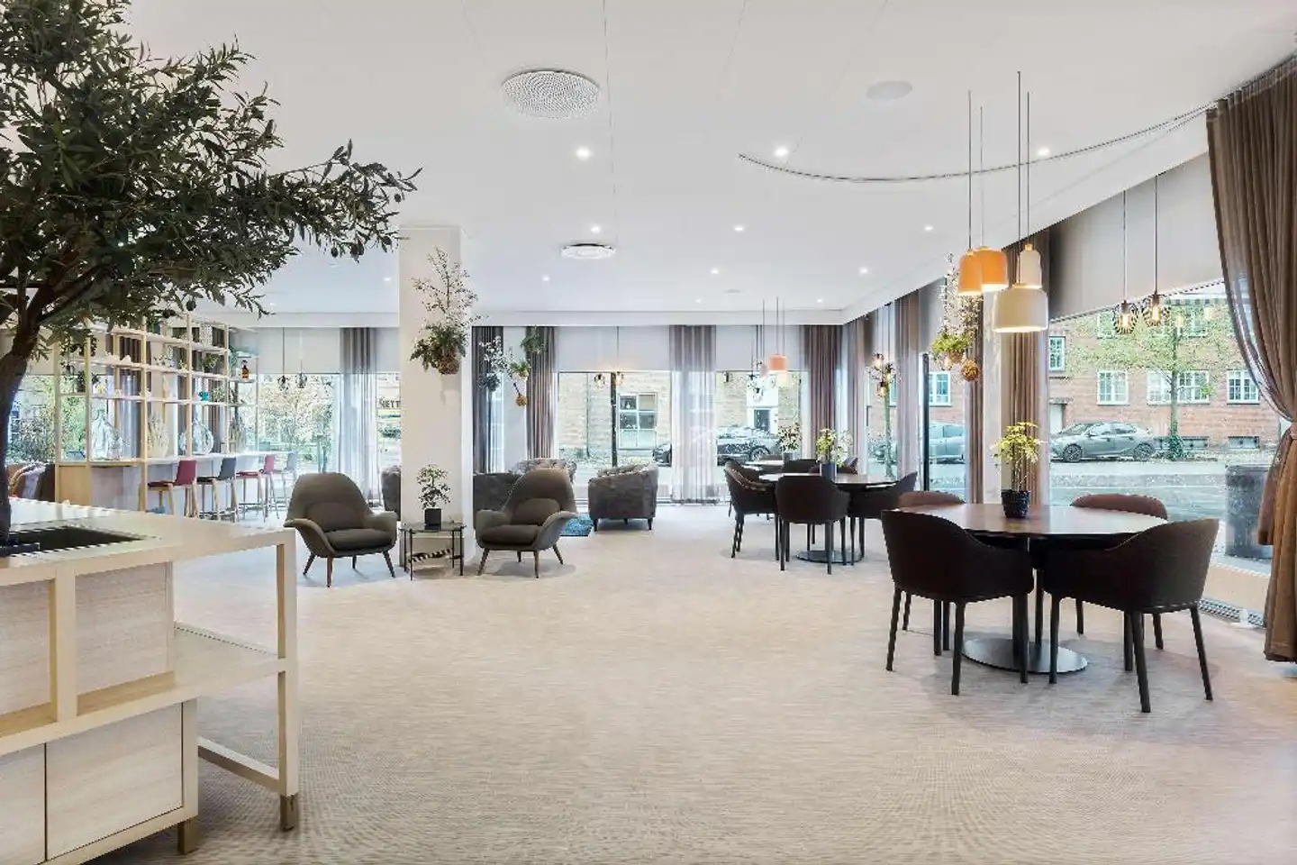 Best Western Plus Airport Hotel Copenhagen Lobby