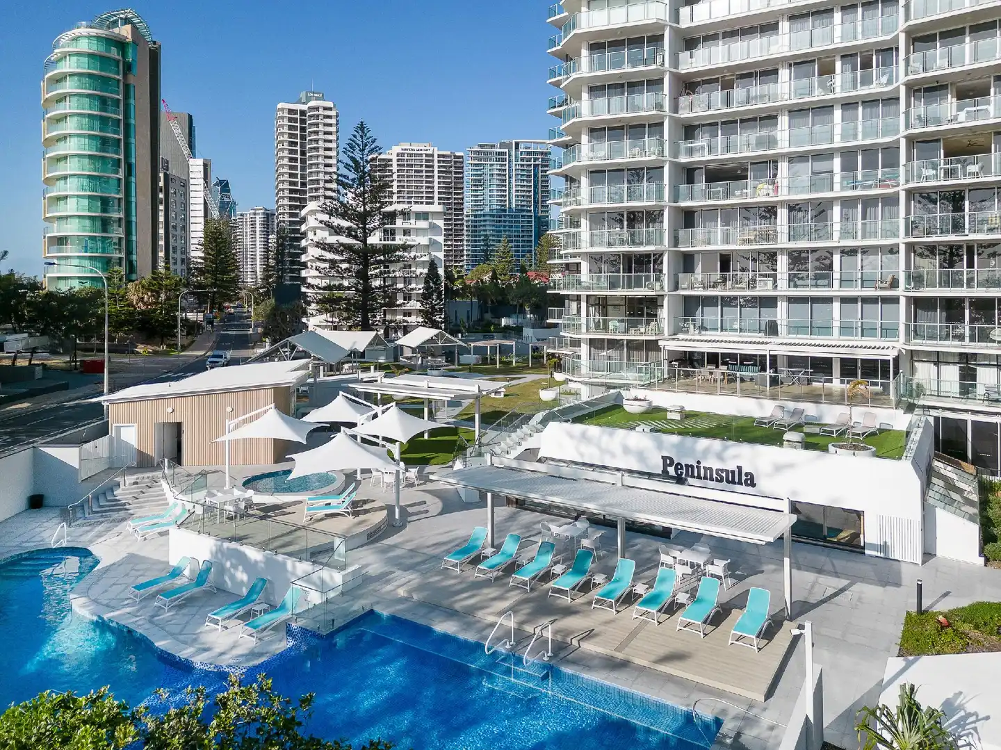 BreakFree Peninsula Pool