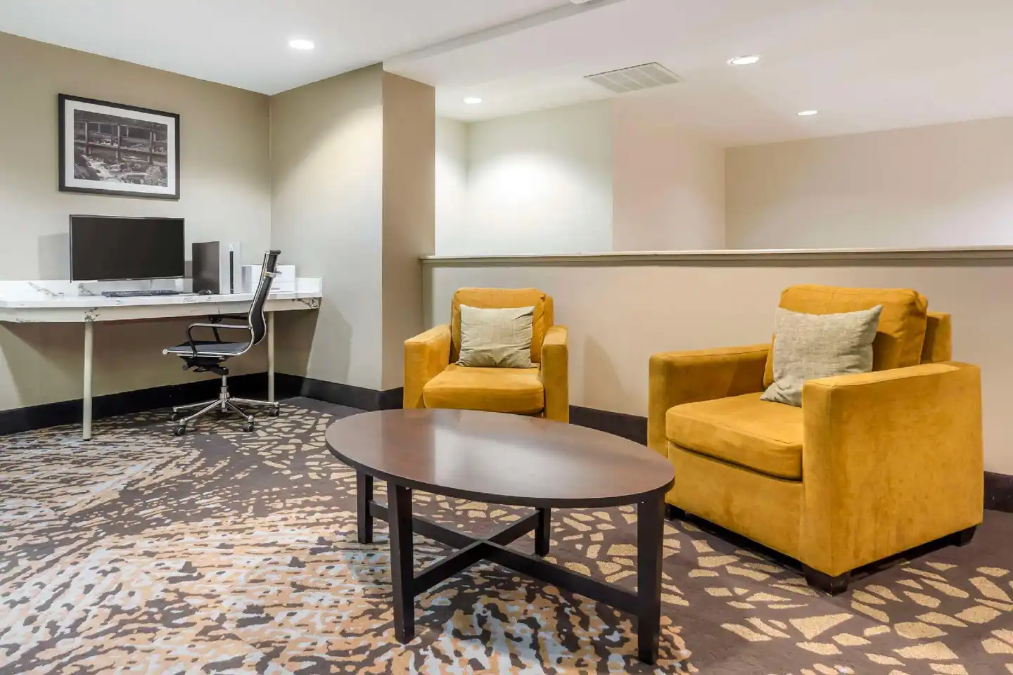 Sleep Inn SeaTac Lobby