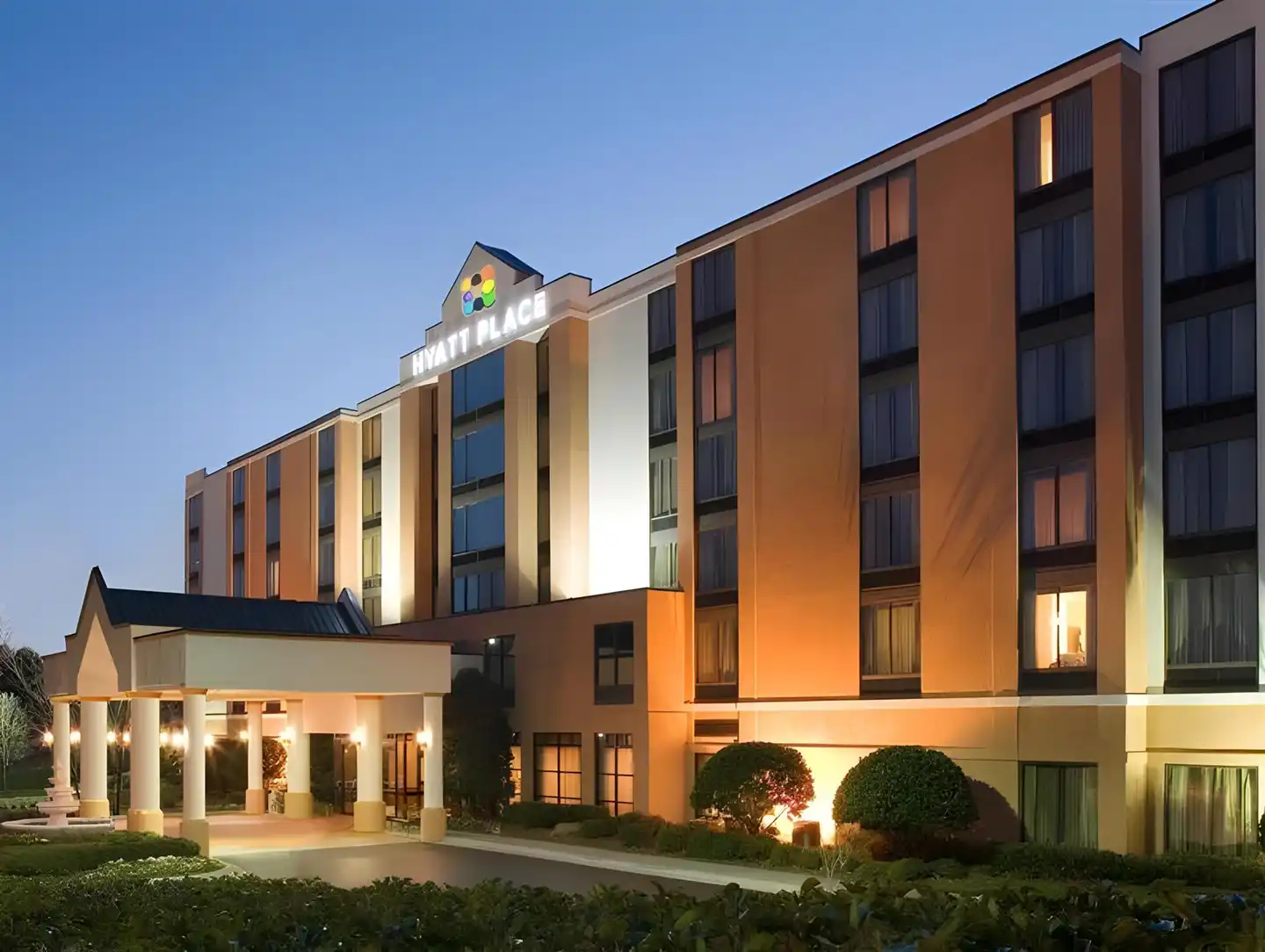 Hyatt Place Tampa Busch Gardens Aussenansicht