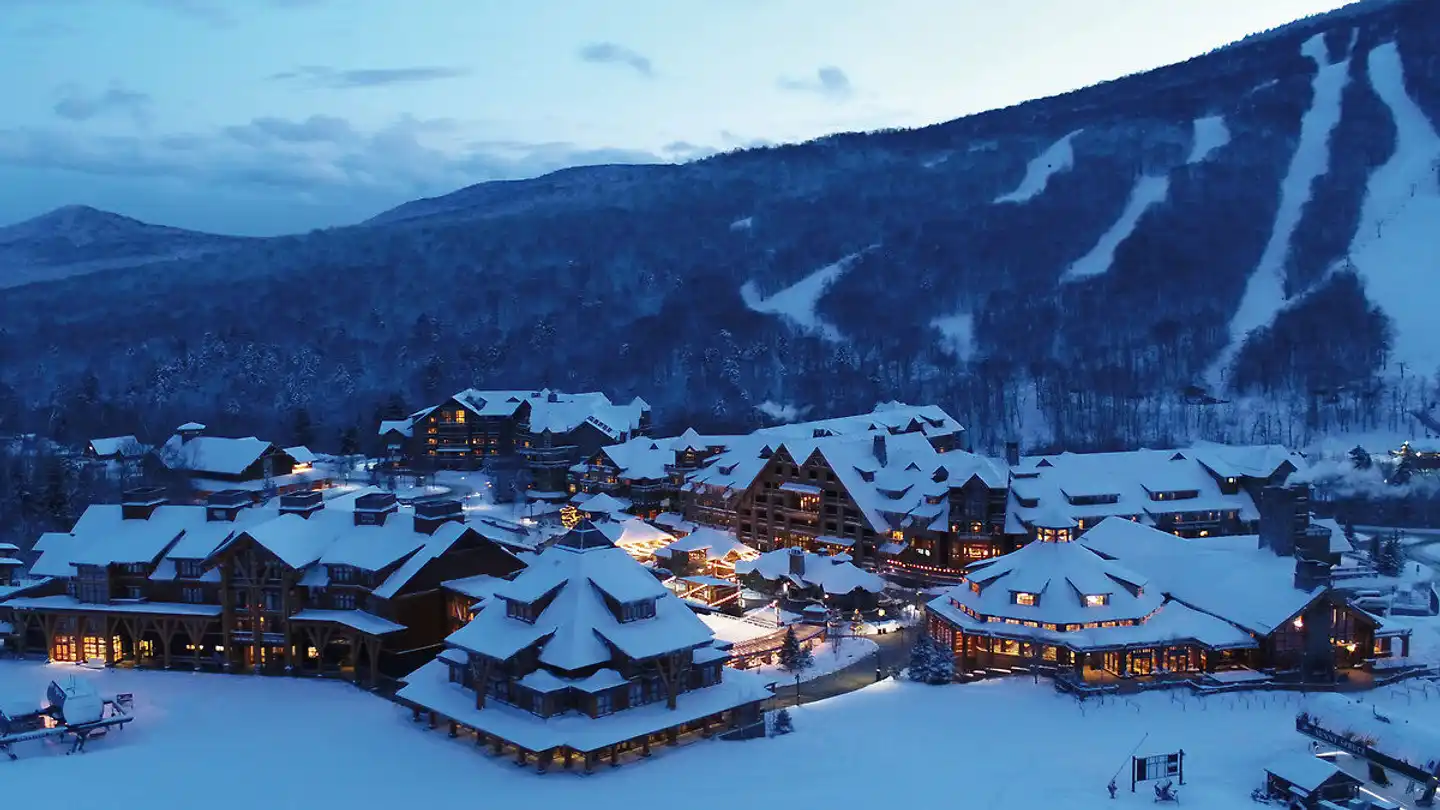 The Lodge at Spruce Peak Landschaft