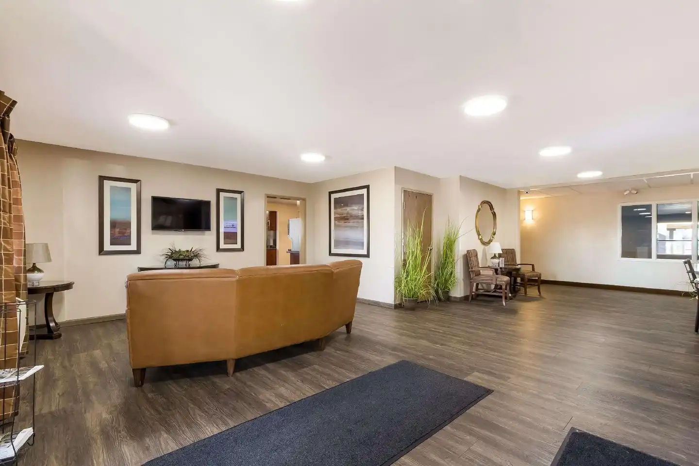 Best Western Empire Towers Lobby