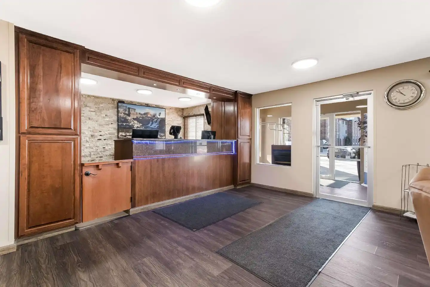 Best Western Empire Towers Lobby