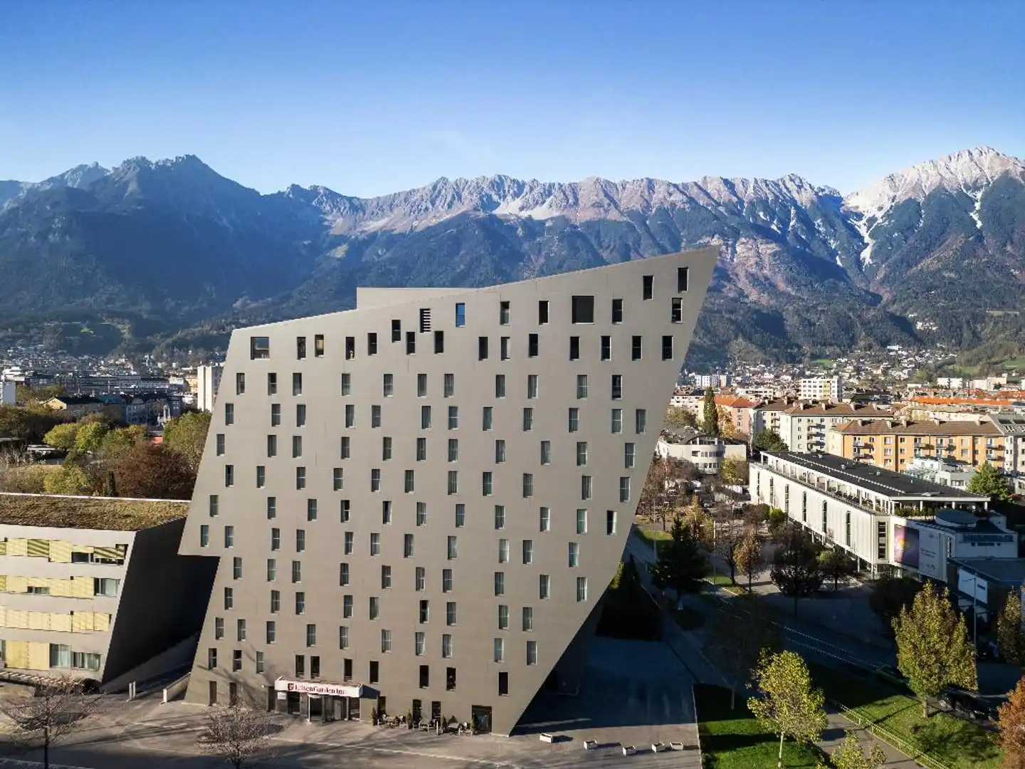 Hilton Garden Inn Innsbruck Tivoli Aussenansicht