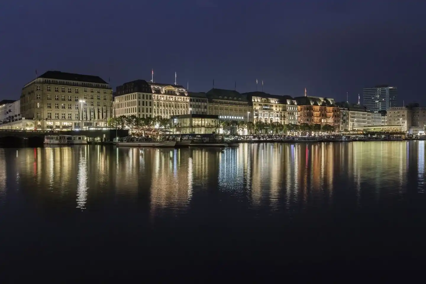Barceló Hamburg Aussenansicht