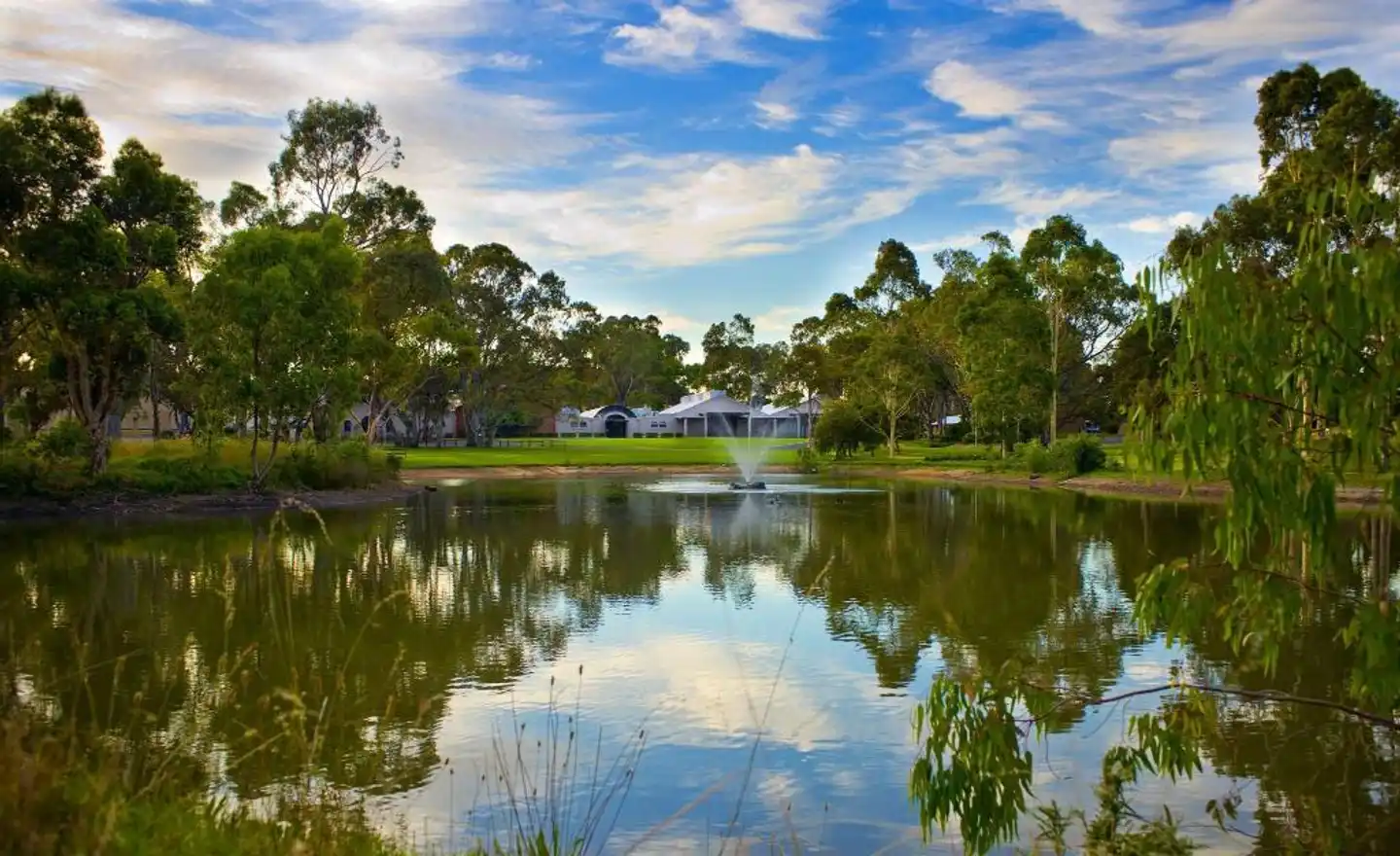 Serafino McLaren Vale Pool