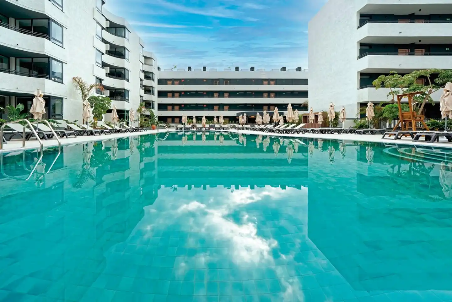 HOVIMA Suites Costa Adeje Pool