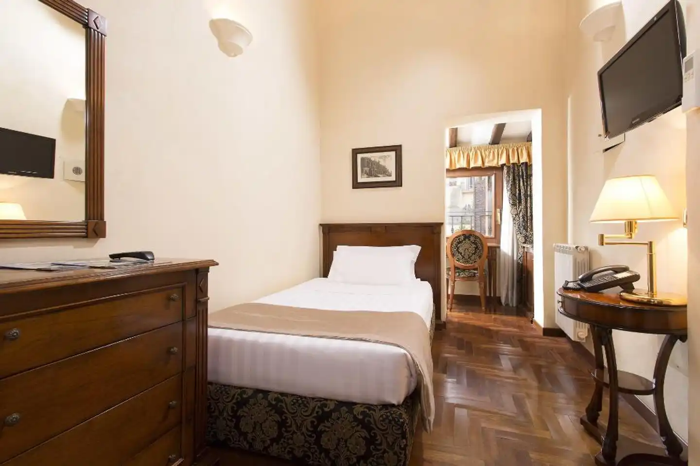 Hotel Teatro Pace Wohnbeispiel