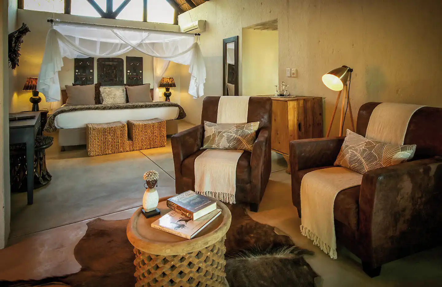 Pondoro Game Lodge Lobby