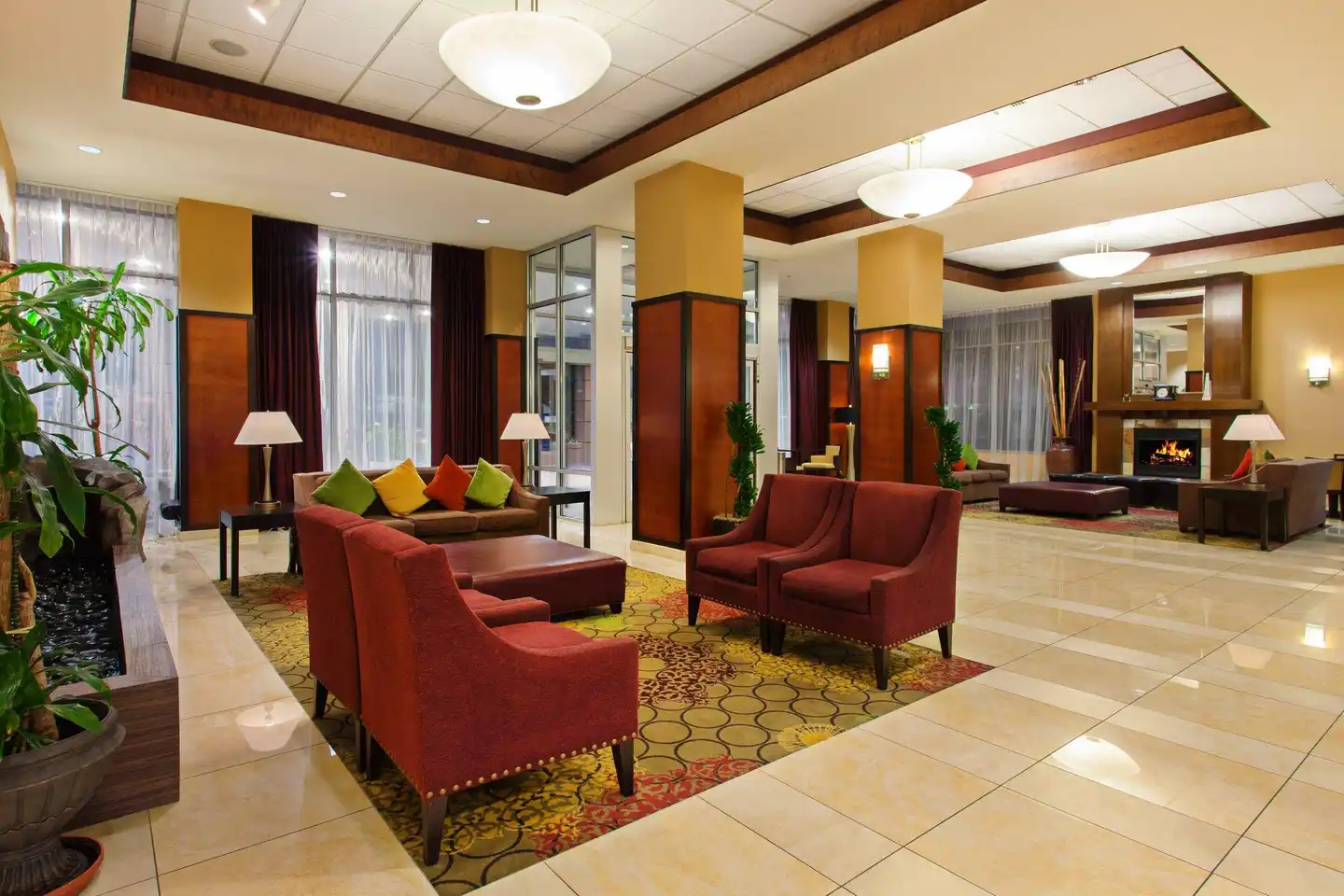 Holiday Inn Seattle Downtown Lobby