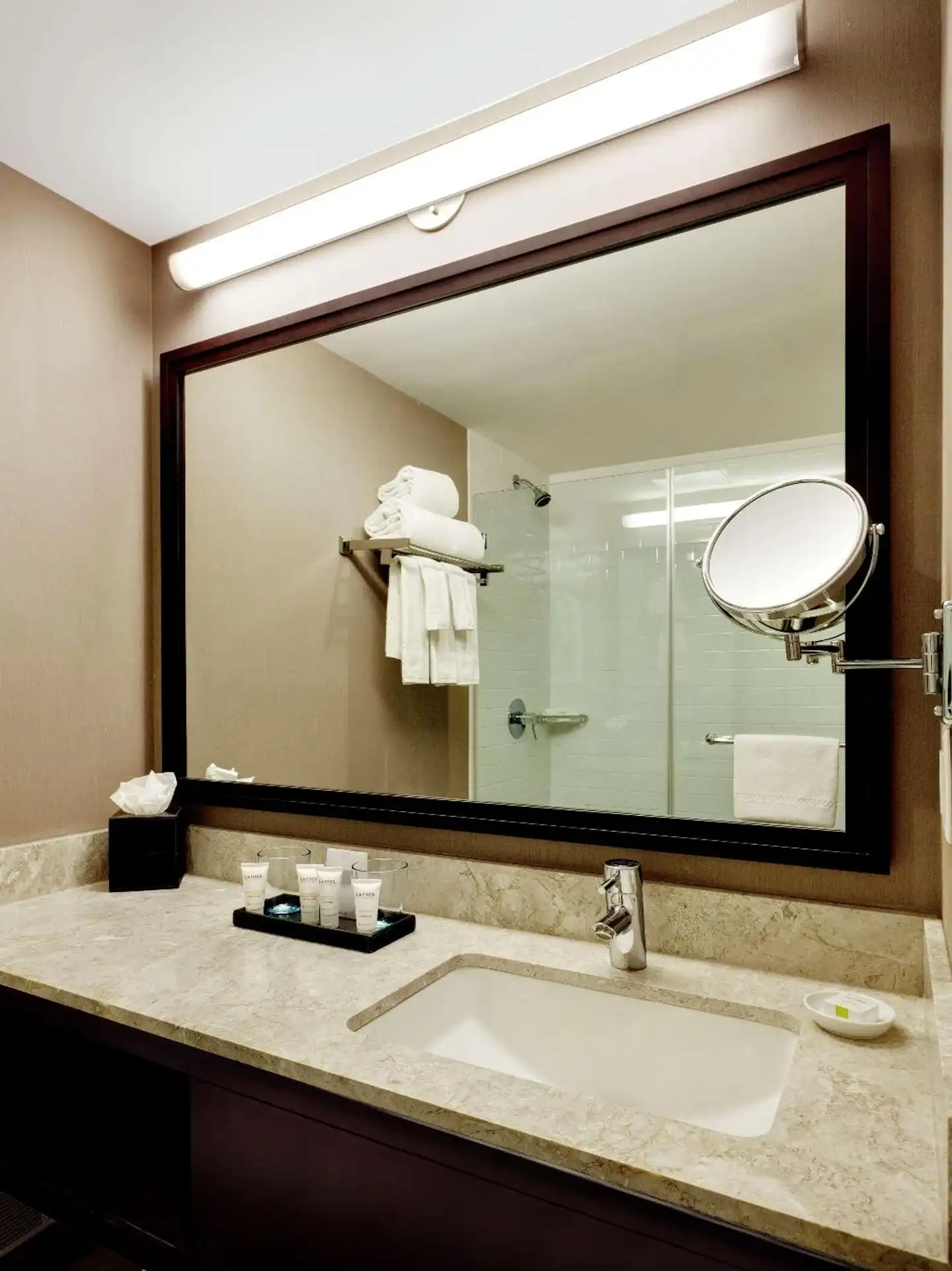 Distrikt Hotel New York City Badezimmer