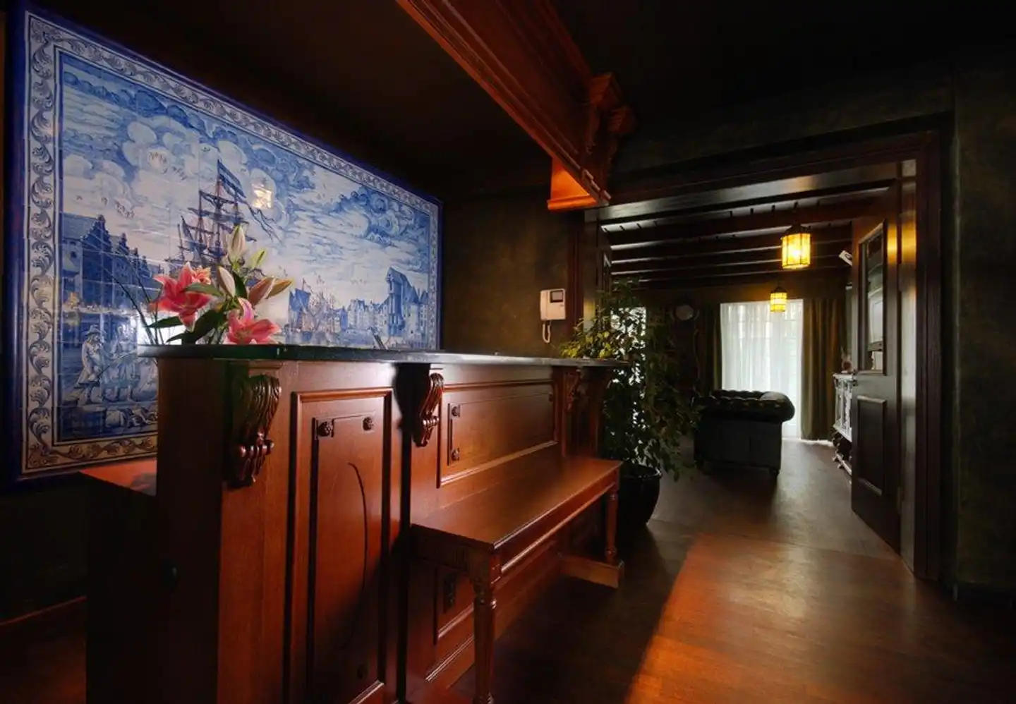 Holland House Residence Old Town Lobby