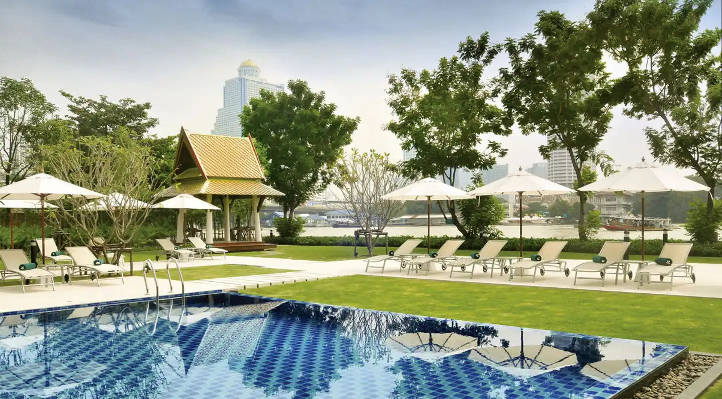 Ibis Bangkok Riverside Pool
