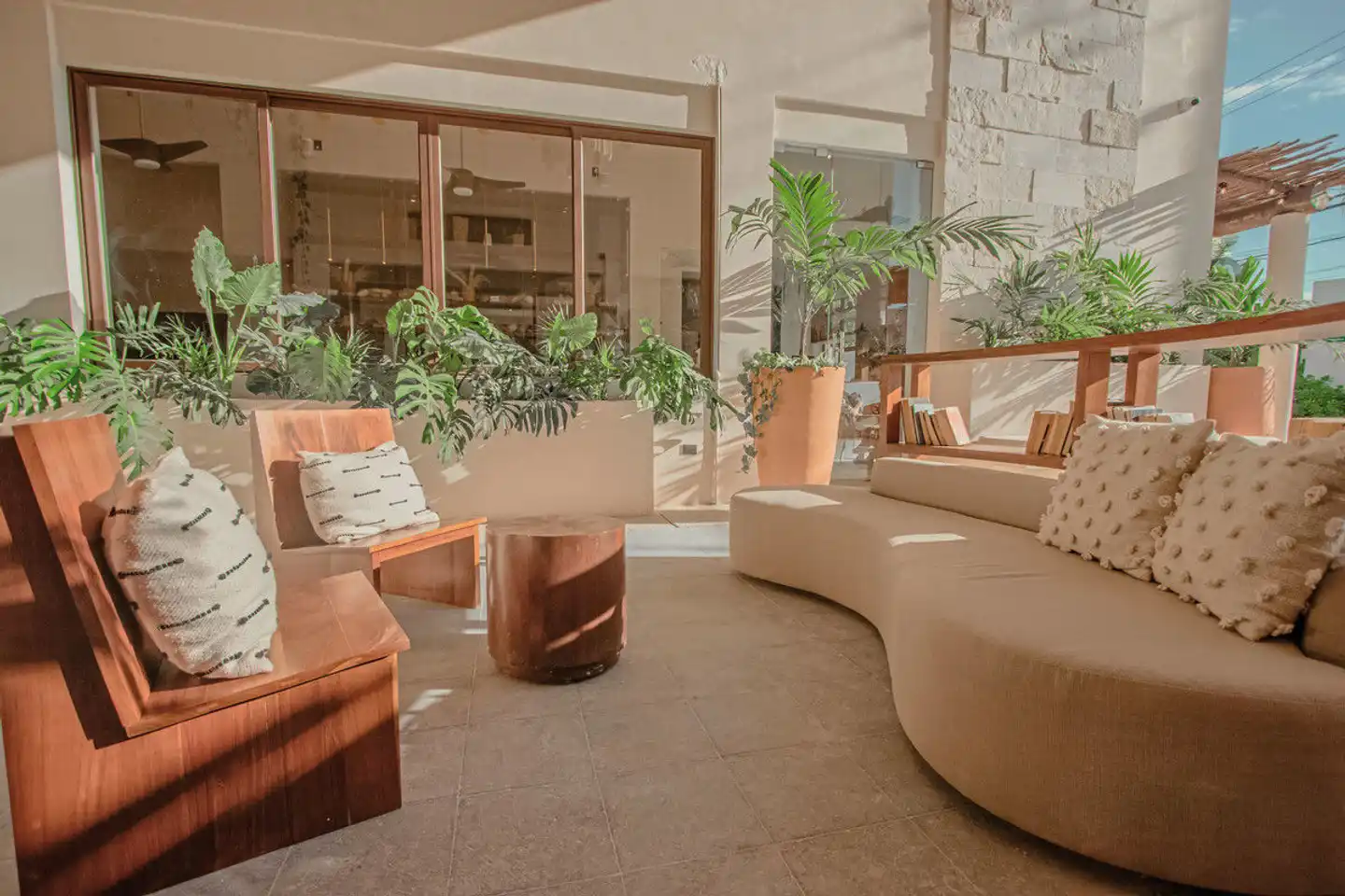 Casa Barbara Lobby