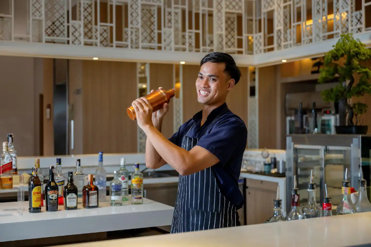 The Andaman Beach Hotel Phuket Personen