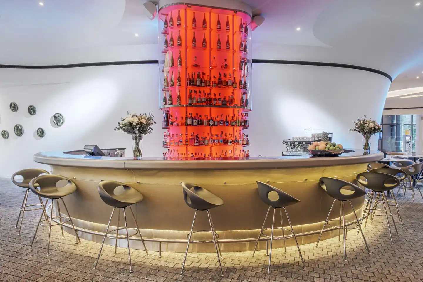 DoubleTree by Hilton Wroclaw Bar