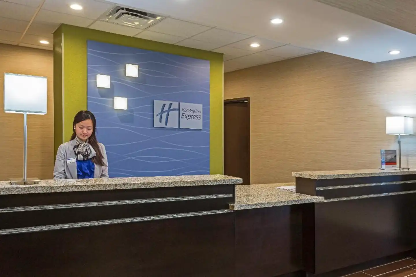 Holiday Inn Express & Suites Orlando East-UCF Area Lobby