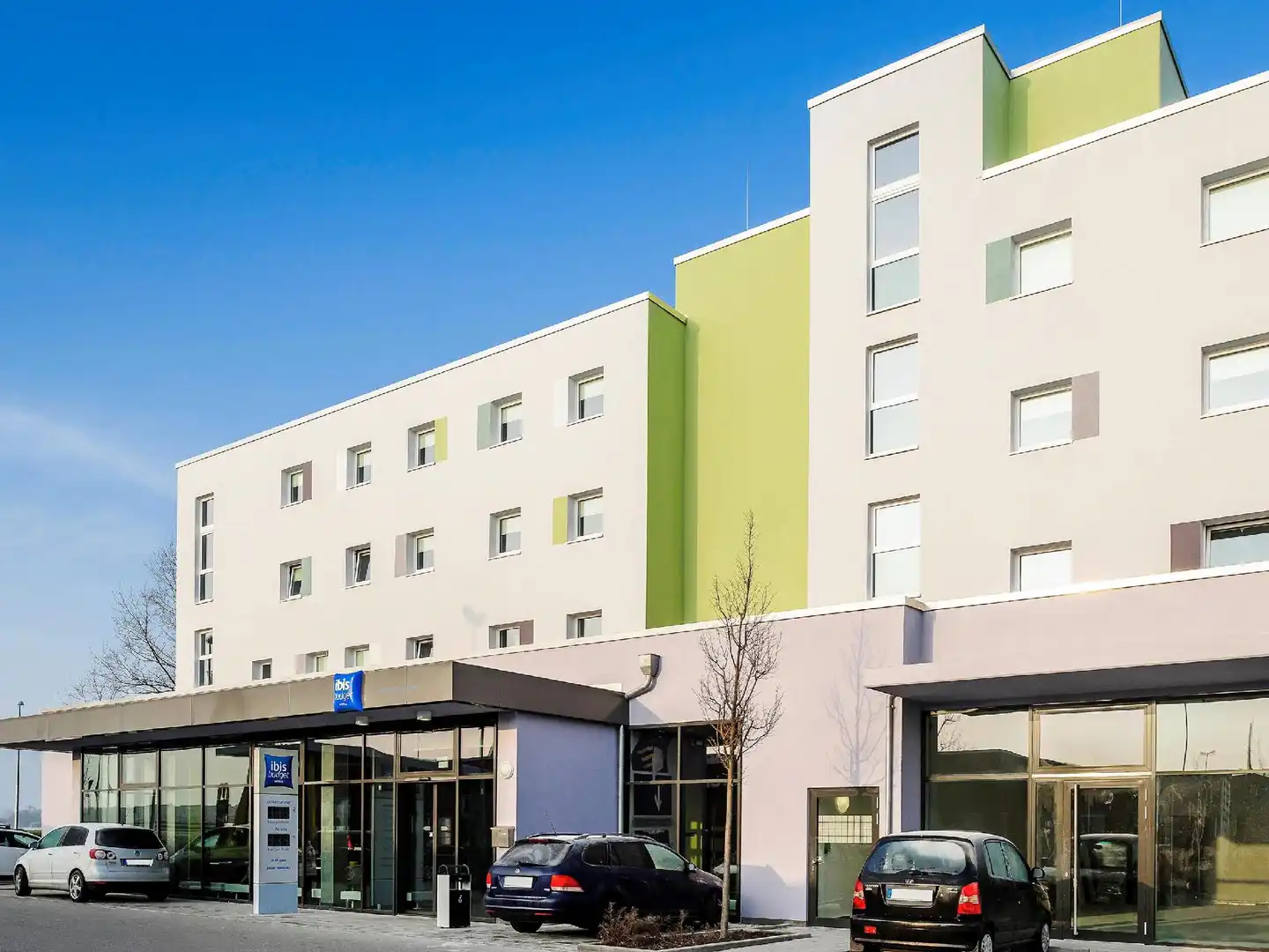 ibis budget Muenchen Airport Erding Aussenansicht